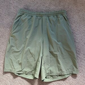Men’s Lululemon City Short Green Sz L 9inch